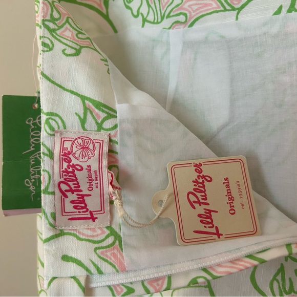 Lilly Pulitzer Lilly Pad Skirt. Size 10, lined. - Picture 3 of 3